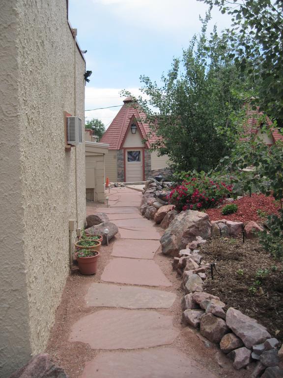 True North Motel Colorado Springs Exterior photo